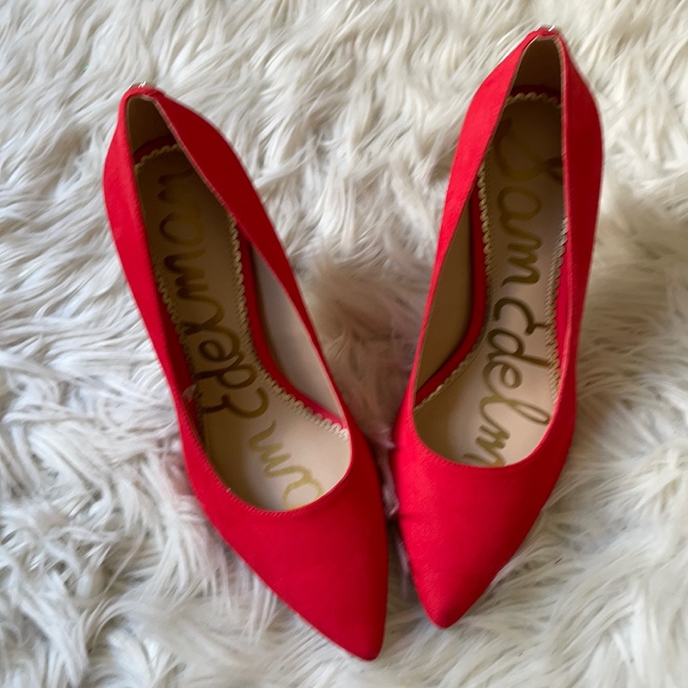Red Sam Edelman hazel pumps 7.5